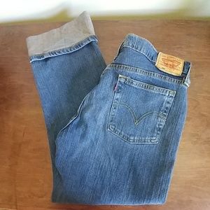 Levi's Women's Classic Blue Cropped Jeans